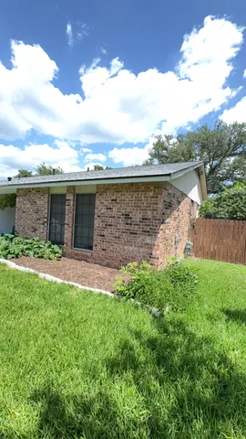 Roof Replacement in North Austin – Malarkey Vista completed by Texas Professional Roofing