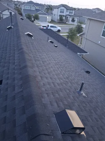 Roof Installation in Mustang Creek – Hutto, TX completed by Texas Professional Roofing