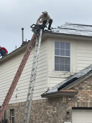 IKO Cambridge Class 3 Impact Resident Shingles – 78717 completed by Texas Professional Roofing