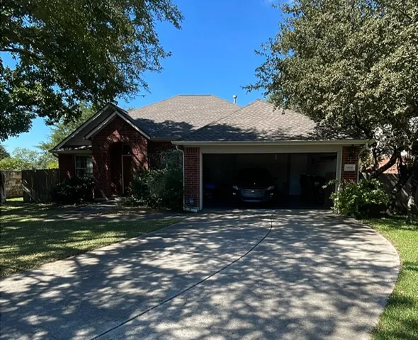 Round Rock Roof Replacement – IKO Cambridge Class 3 Shingles completed by Texas Professional Roofing
